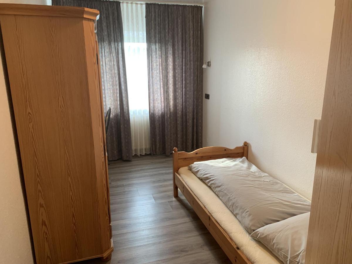 City Hotel Динслакен Екстериор снимка